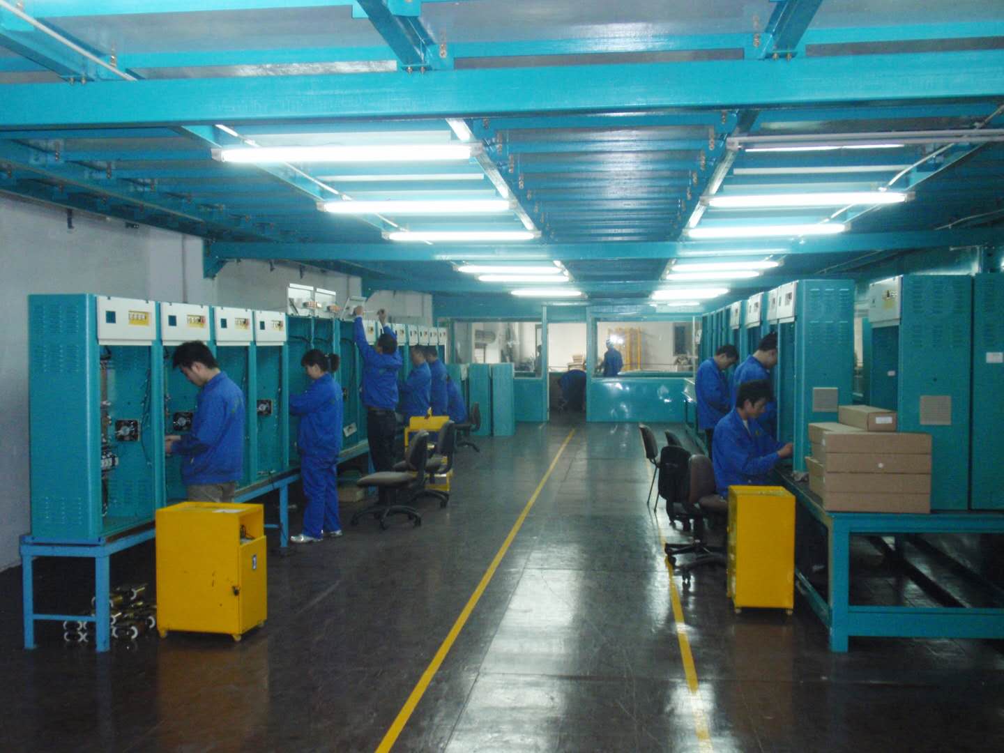 电梯控制柜